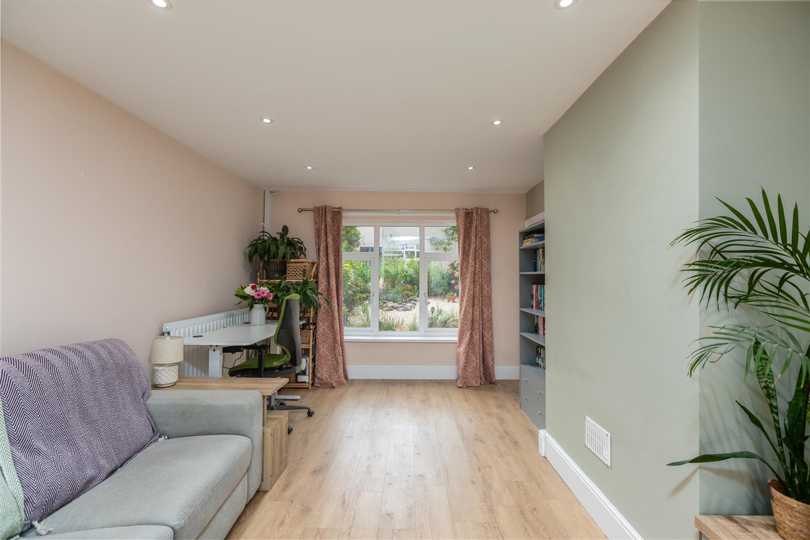 Lon Olchfa, Sketty, Swansea, SA2 8NJ